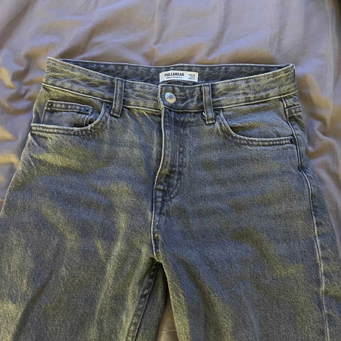 Grå jeans från Pull&Bear