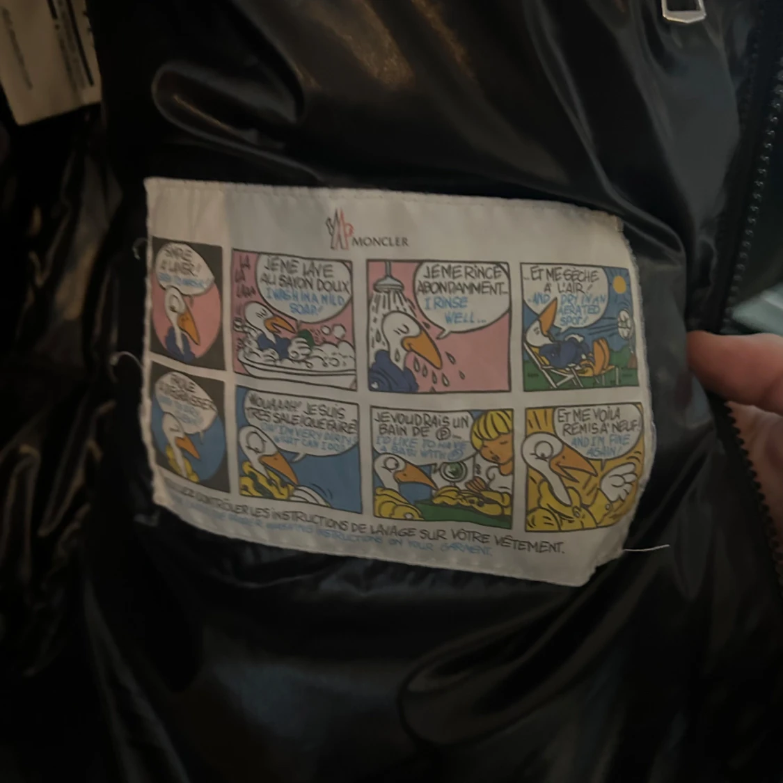 Svart dunjacka från Moncler - 93