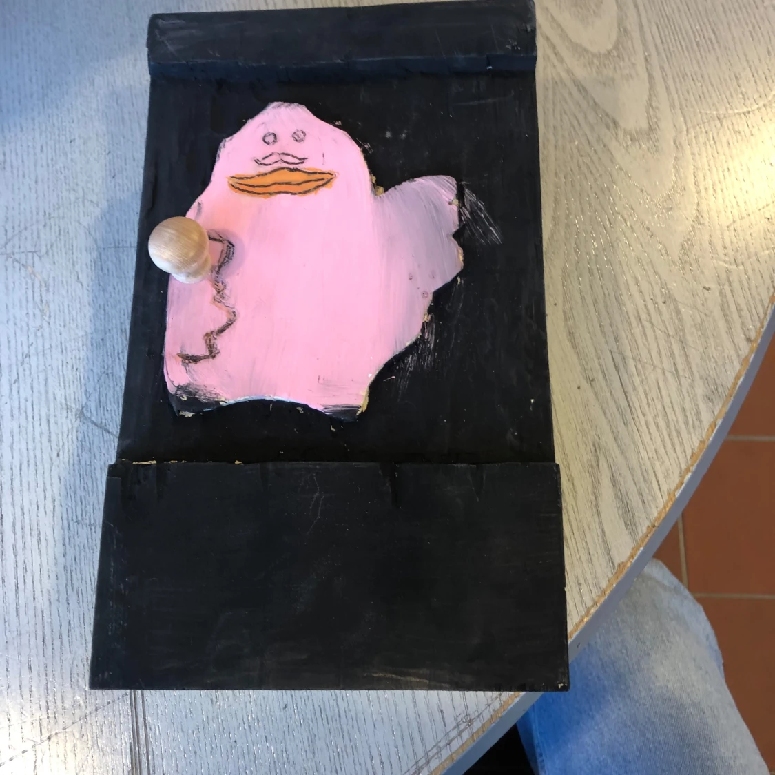 Handgjord nyckelskåp  - 90