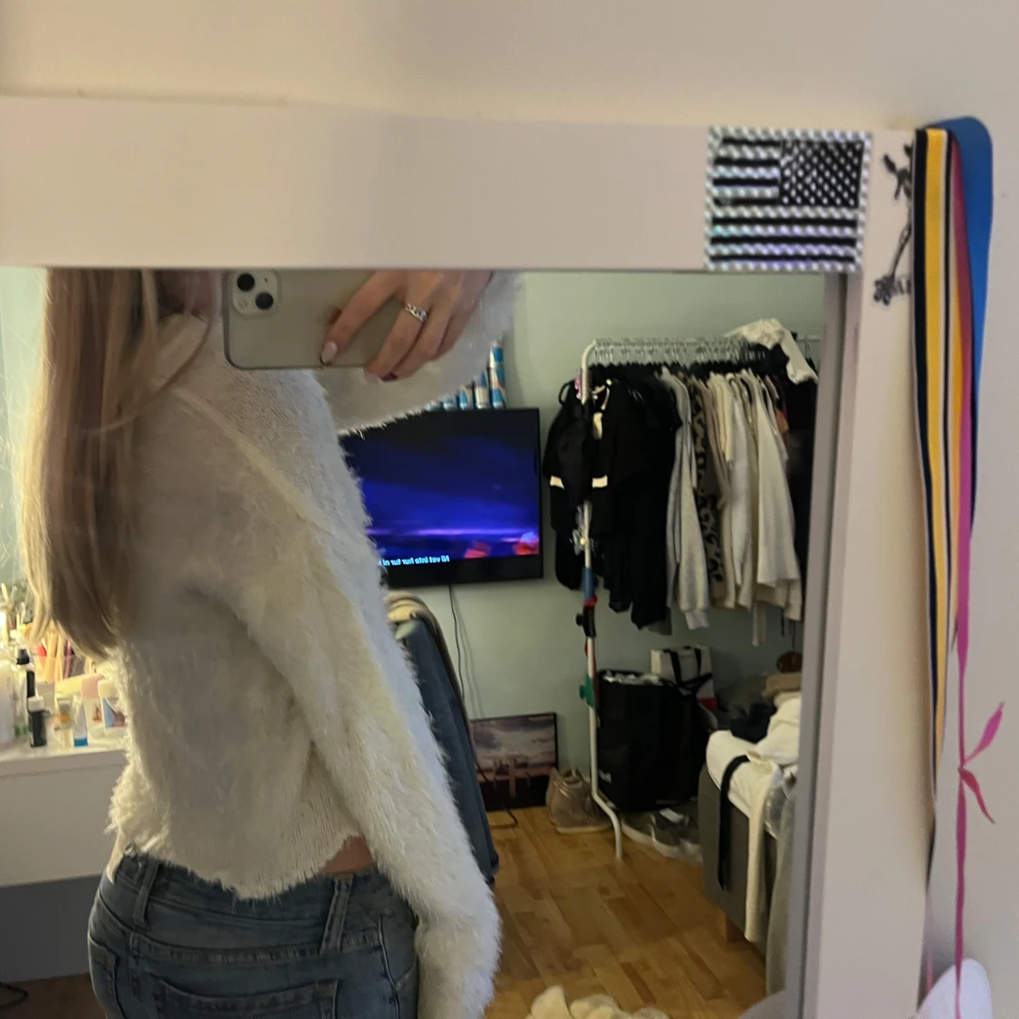 Vit fluffig tröja - 90