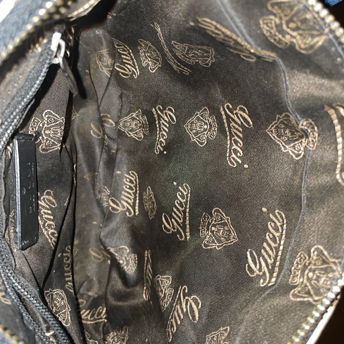 Axelväska från GG med monogram - 91