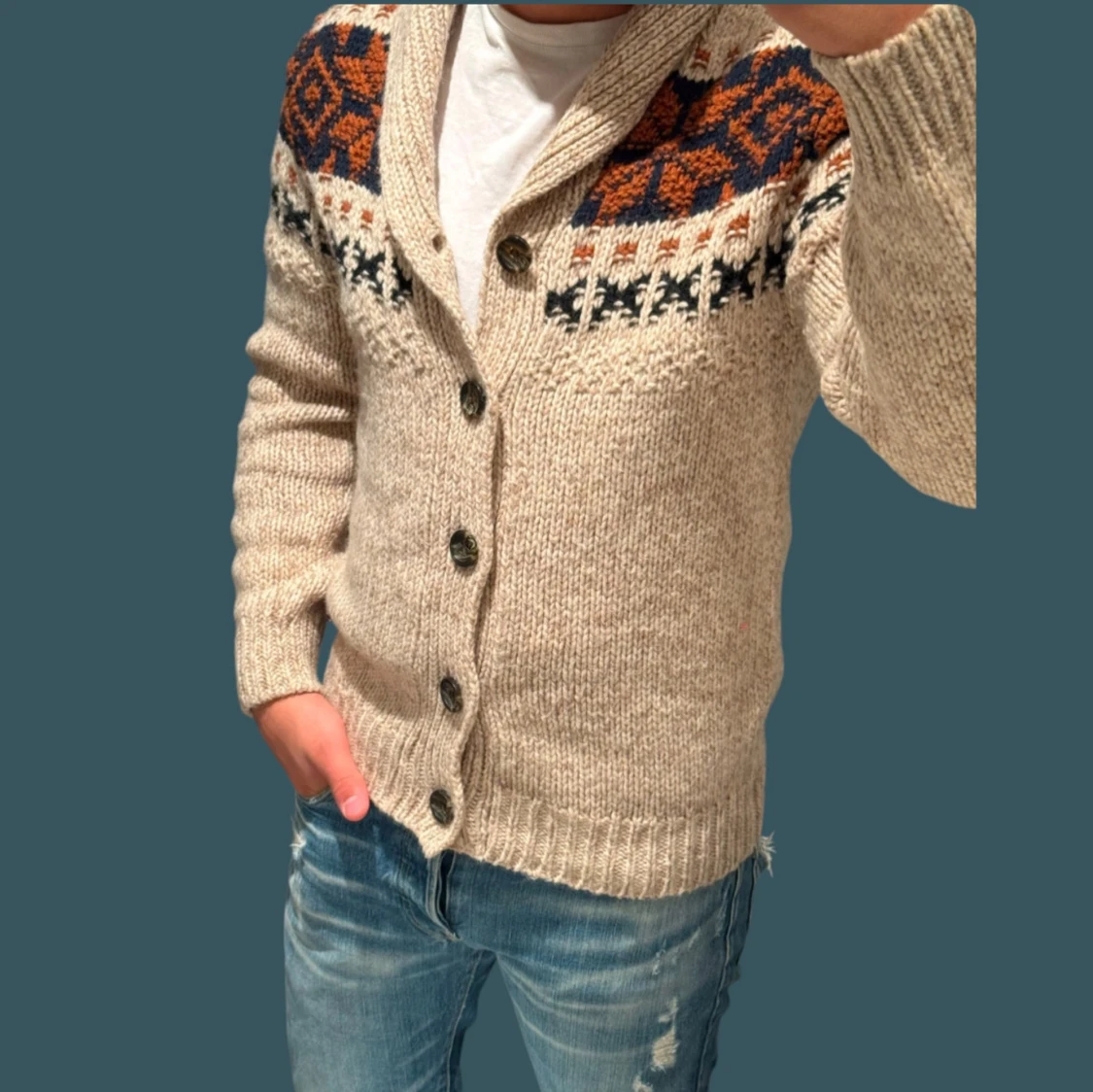 Beige stickad kofta med mönster - 90