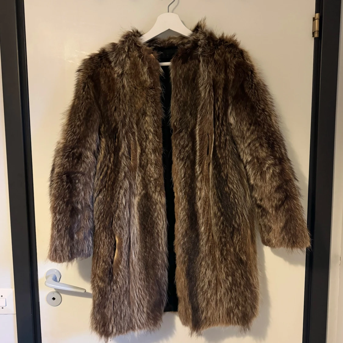 Brun äkta pälsjacka - 92