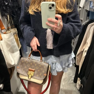 Blå volang kjol - Blå volang kjol köpt utomlands super söt.