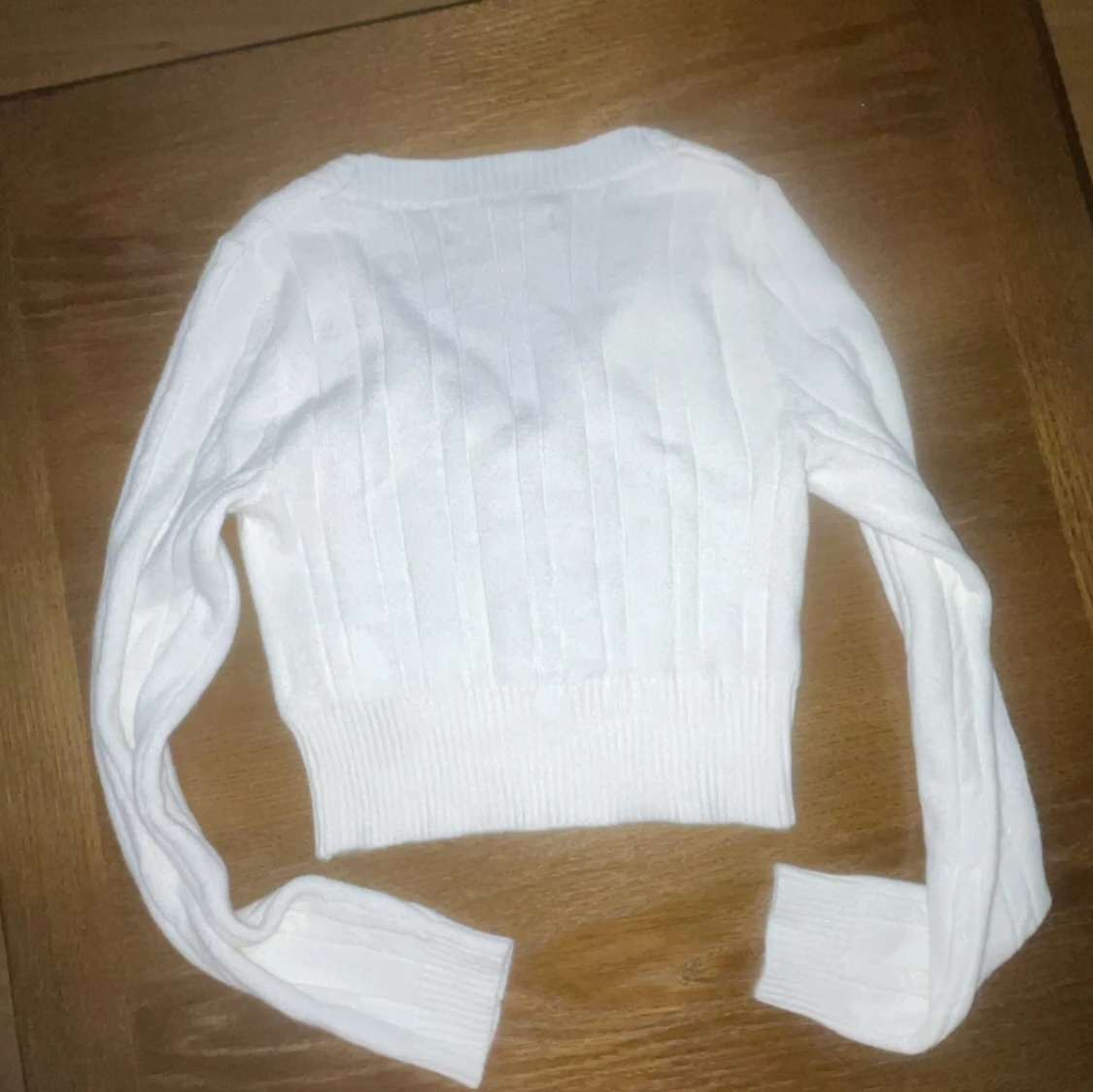 Vit ribbad tröja - 2