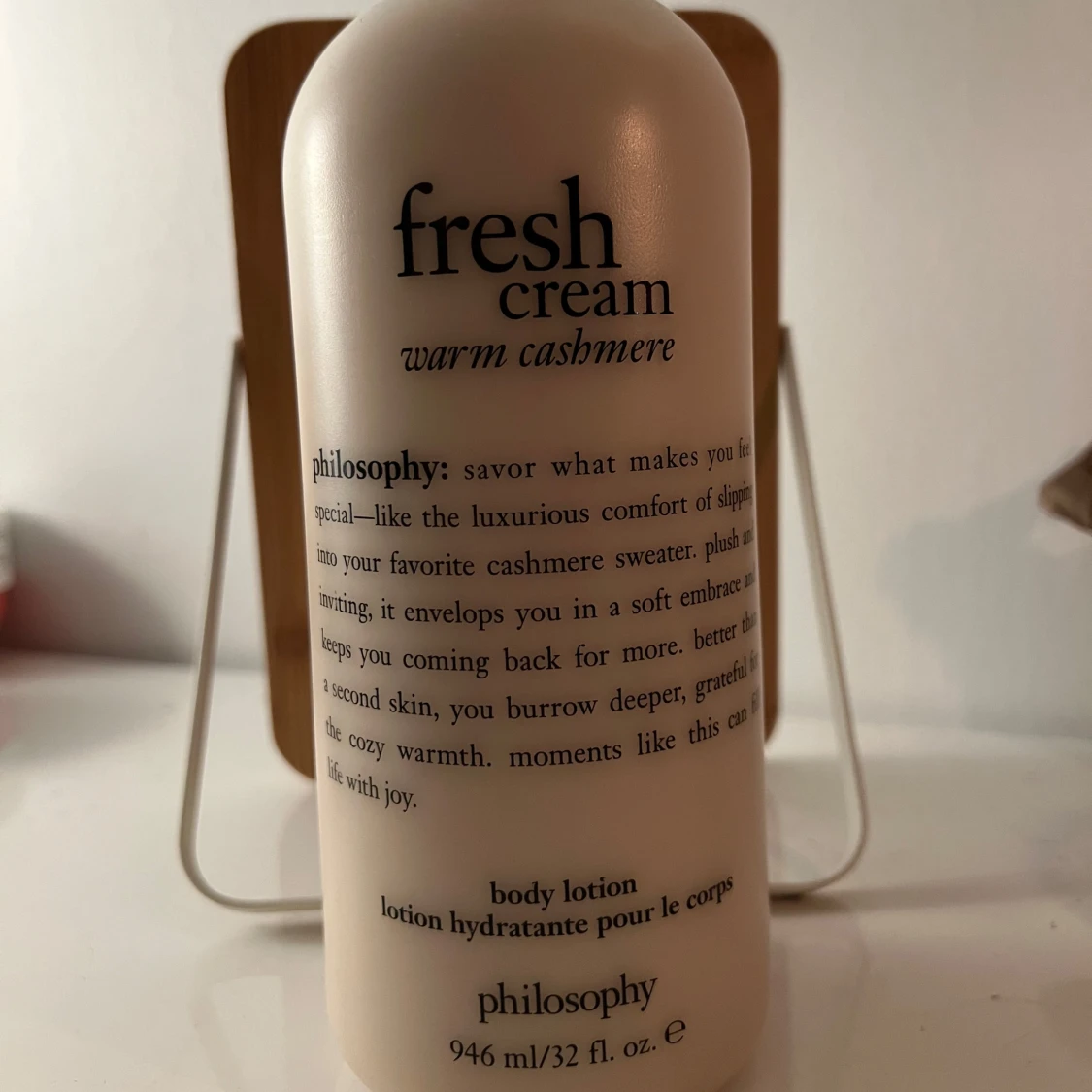 Fresh Cream Warm Cashmere Body Lotion
