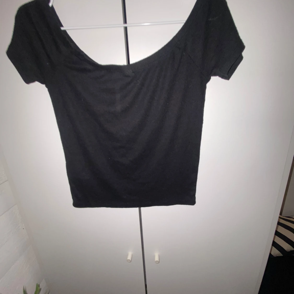 Svart topp från Gina Tricot - 90