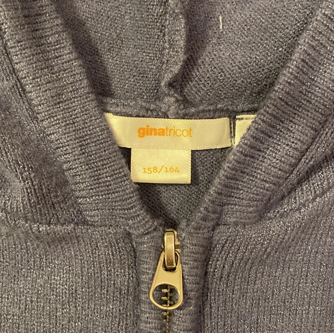 Soft knitted set mörkblå - 92