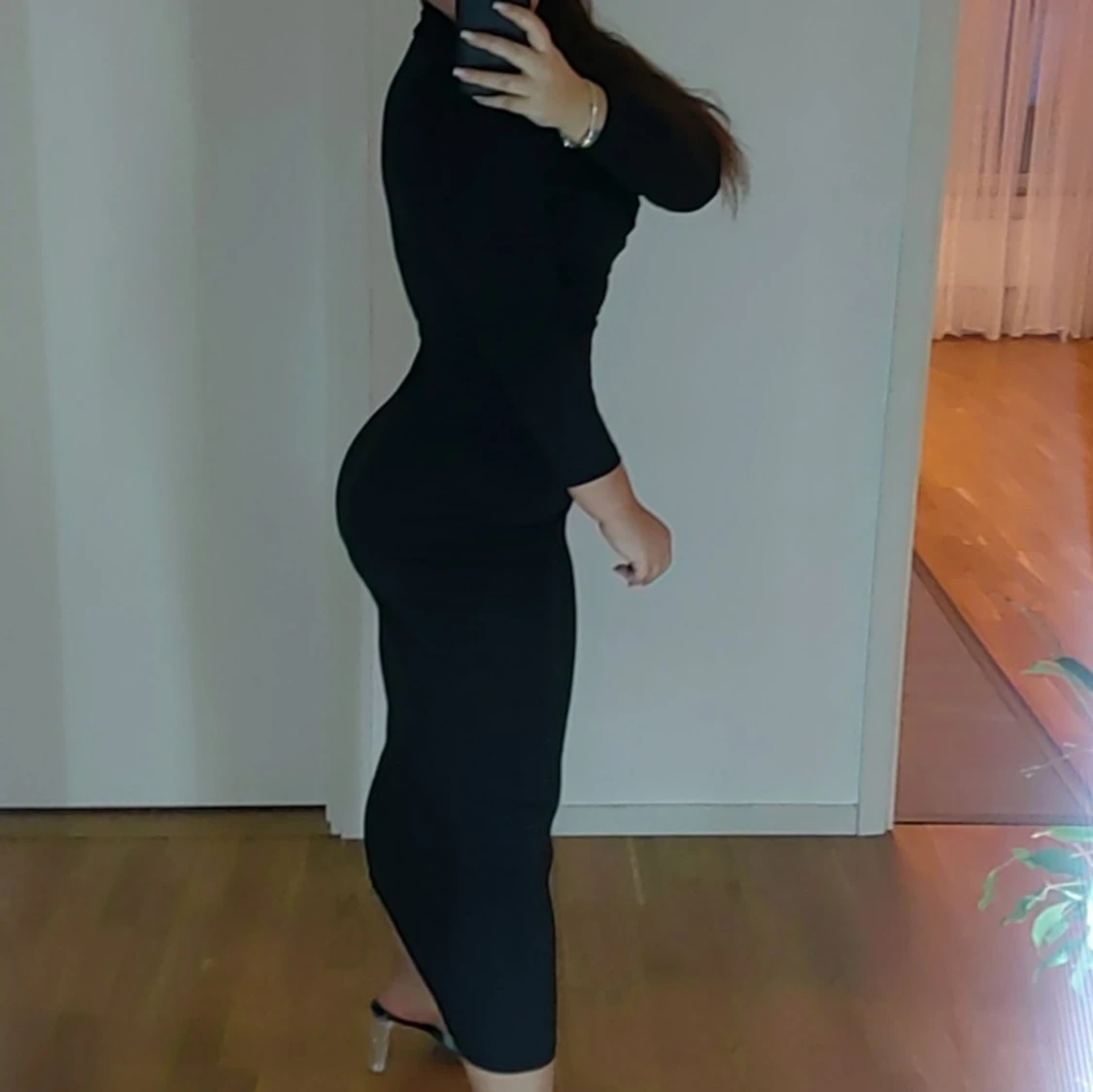 Long black dress