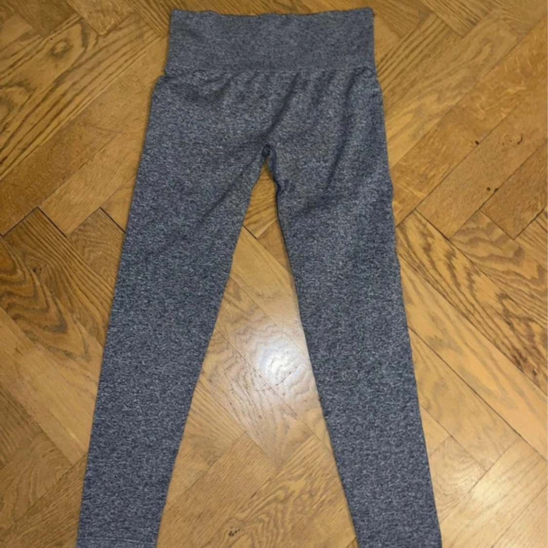 Relode träningstights med prislapp - 90