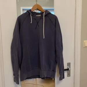 Nudie Jeans - Storlek L. Bra skick.