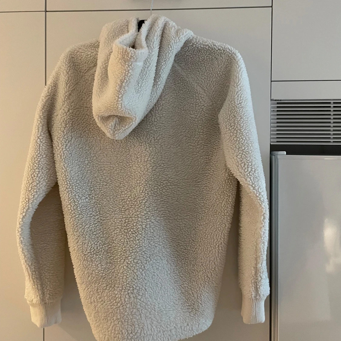 Peak performance hoodie  - 90