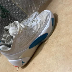 Luka 1 - bra skick, Lite smutsiga