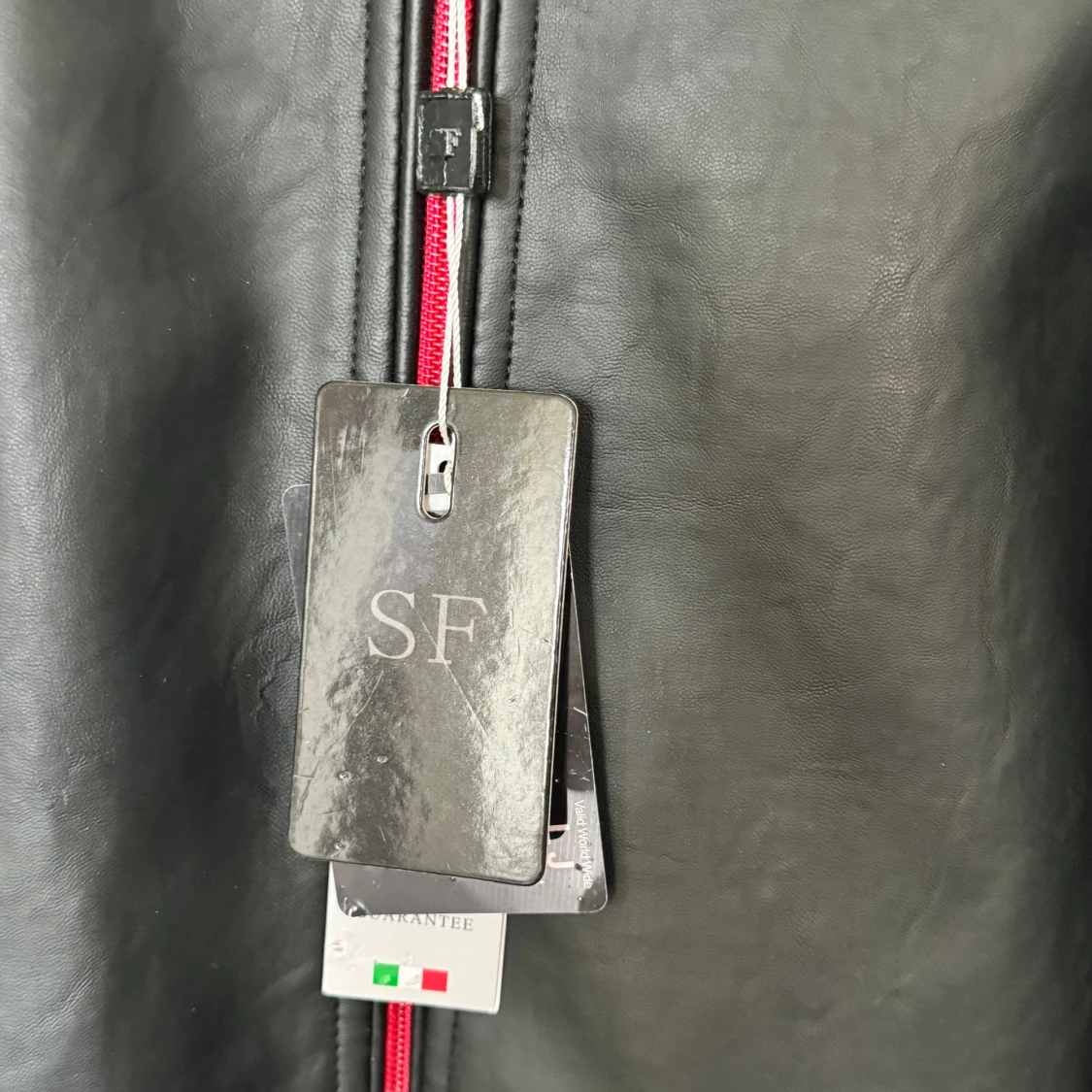 Skinnjacka från SF - 90