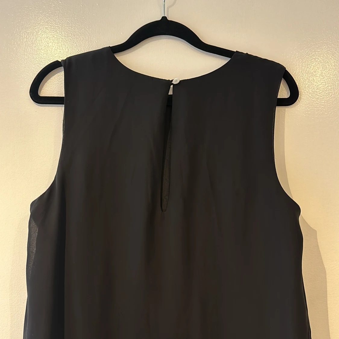 Klänning i chiffong tyg - 93