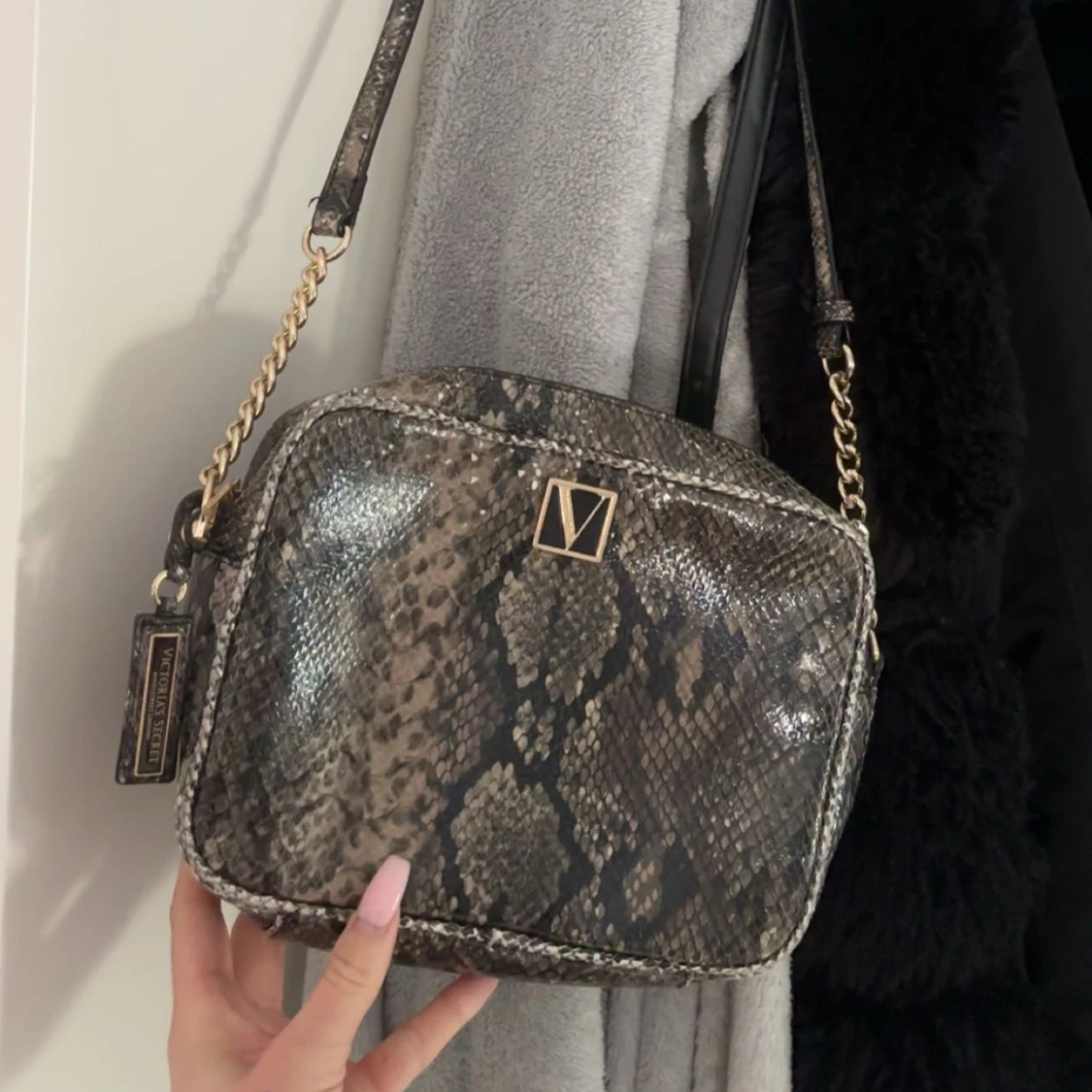 Victoria’s Secret väska - 90