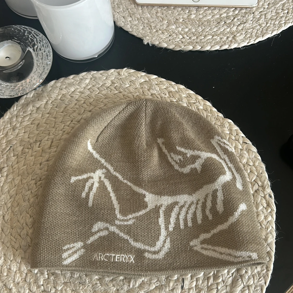 Skitsnygg mössa från arcteryx