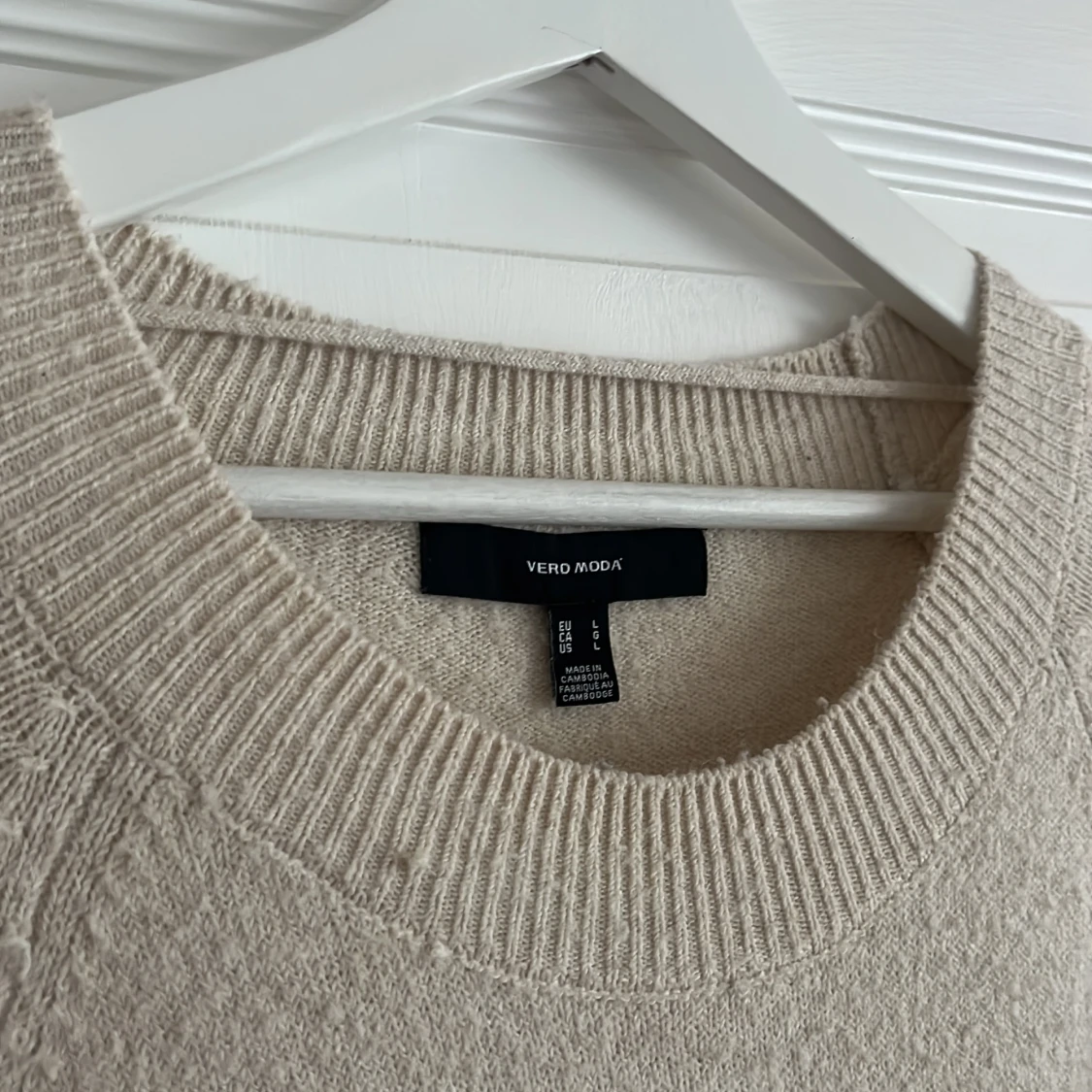 Mysig stickad tröja  - 91