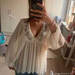 Zara blus  - Fin blus från zara i gott skick 