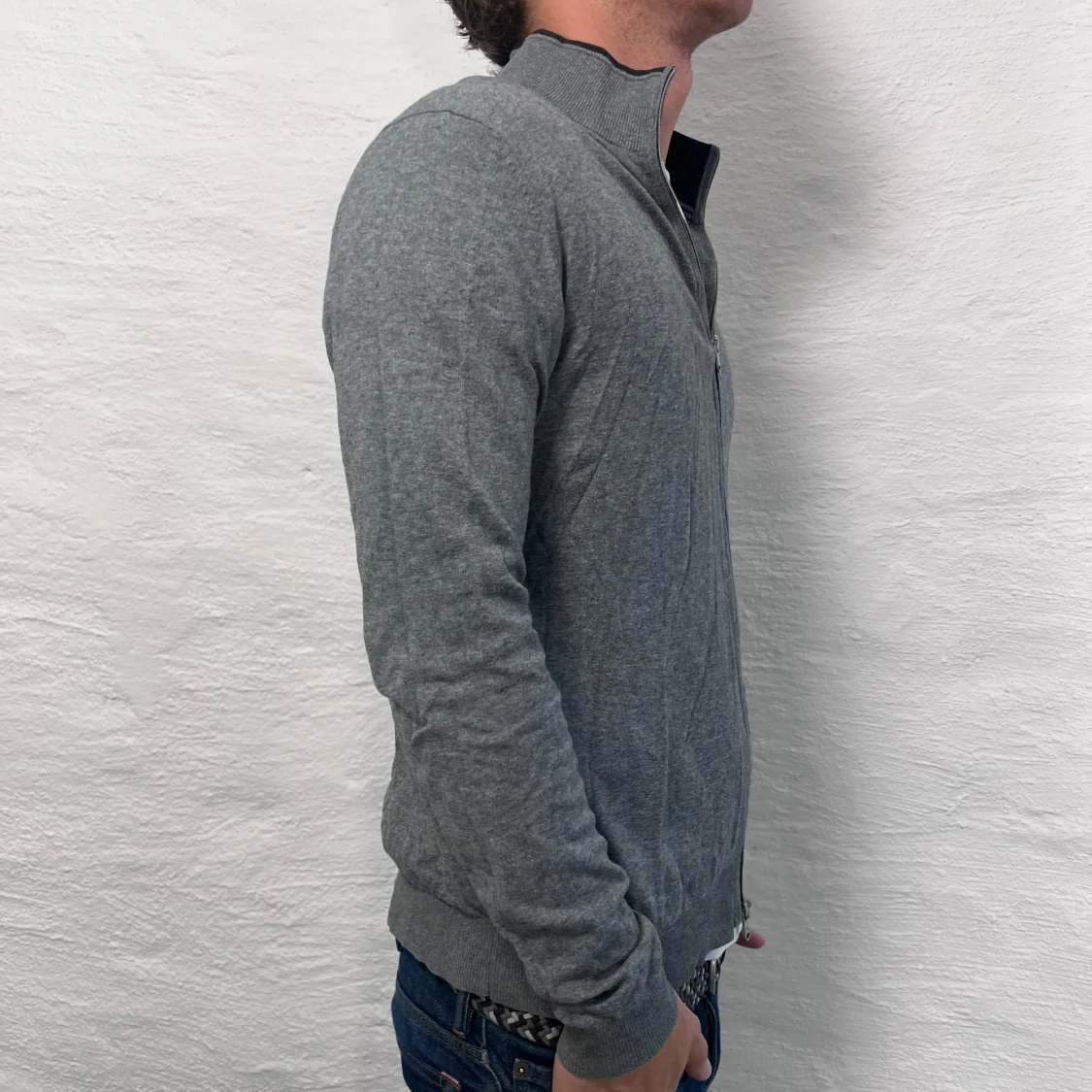 Grå kofta med dragkedja - 90