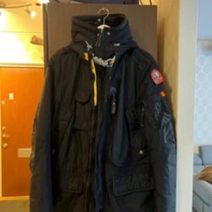  Parajumpers - Den är bra 