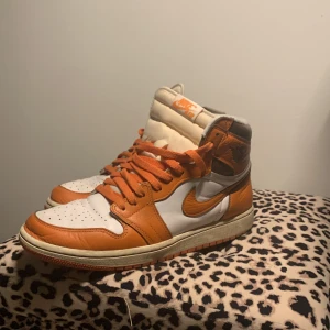 Jordan 1 Starfish - Og 2200kr - mitt pris 500kr  Kan gå lägre köpta från footlocker