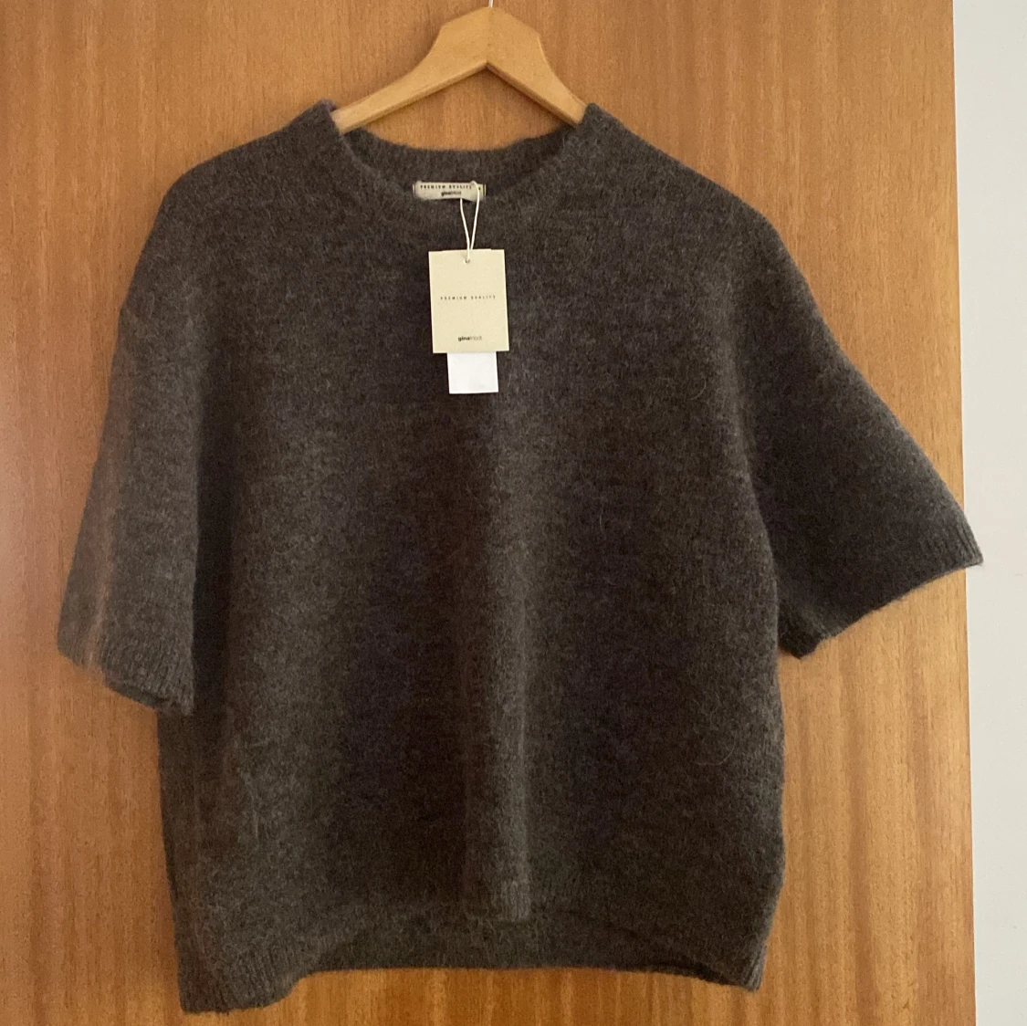 Stickad tröja gina - 91