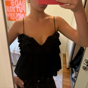 Snygg zara topp  - Så söt festtopp från zara