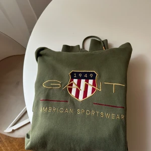 Gant tröja - Grön gant tröja i fint skick.