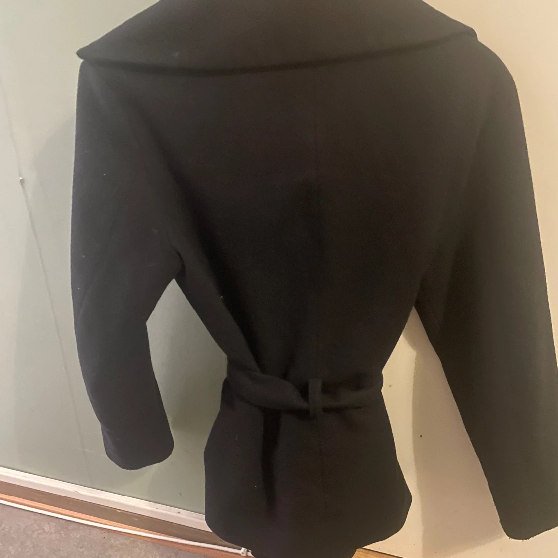 Mörkblå kappa - 92