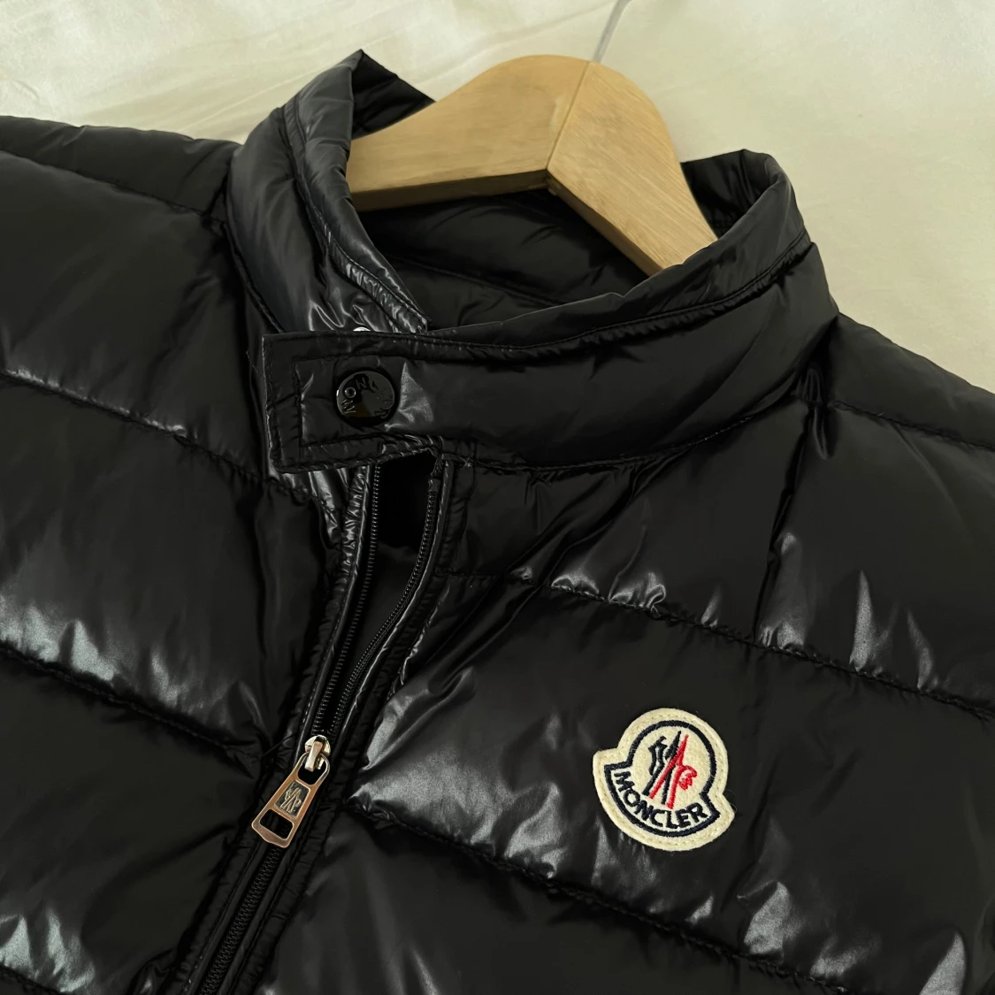 Moncler väst - 90