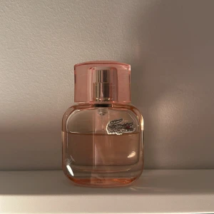 Lacoste parfym - ”Lacoste L.12.12 Sparkling” 