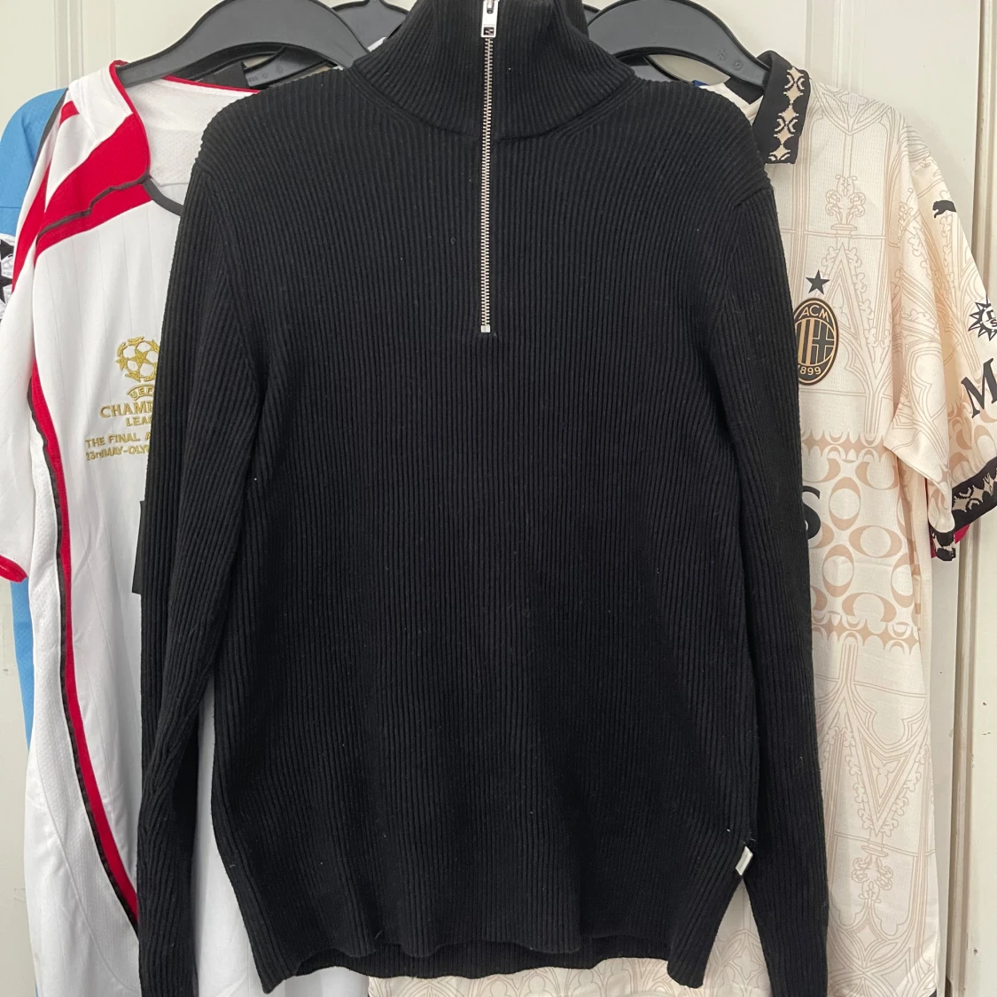 Svart Half Zip - 92