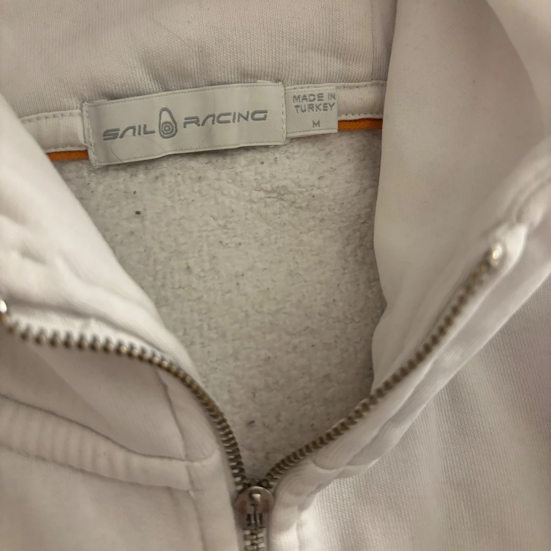 Vit hoodie från Sail Racing - 91