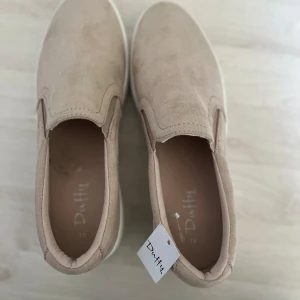 Duffy skor  - Helt nya skor från Duffy 