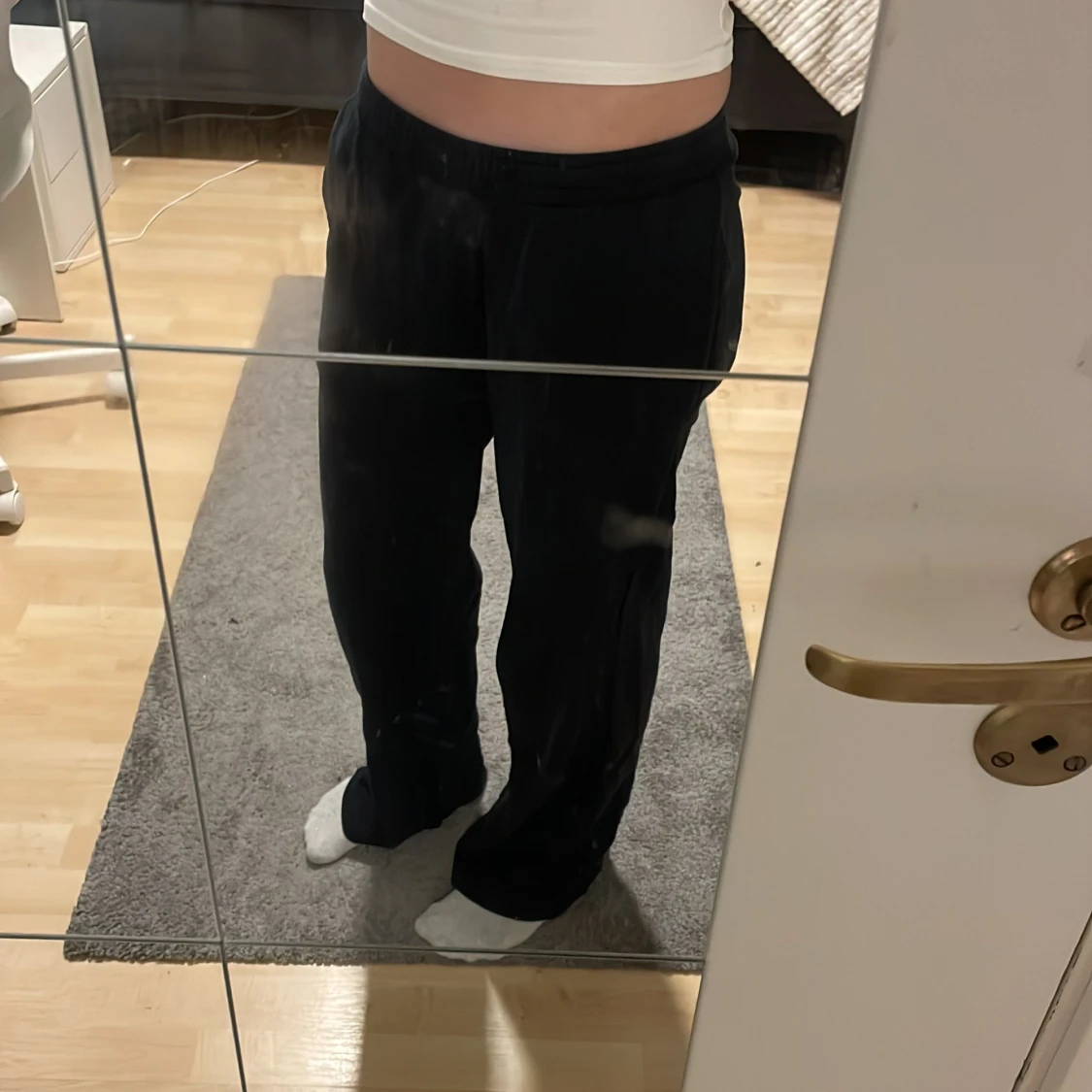 Lågmidjade mjukisbyxor  - 91