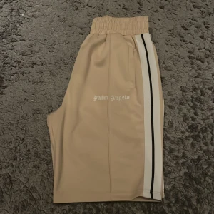 Palm angels shorts - Andvända fåtal gånger 