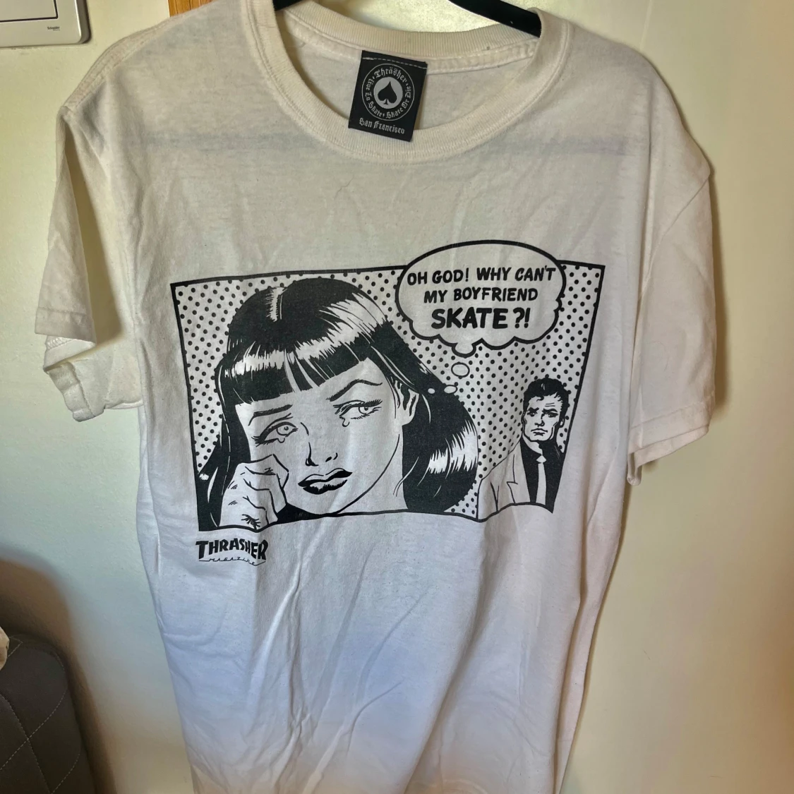 Vit t-shirt med tryck