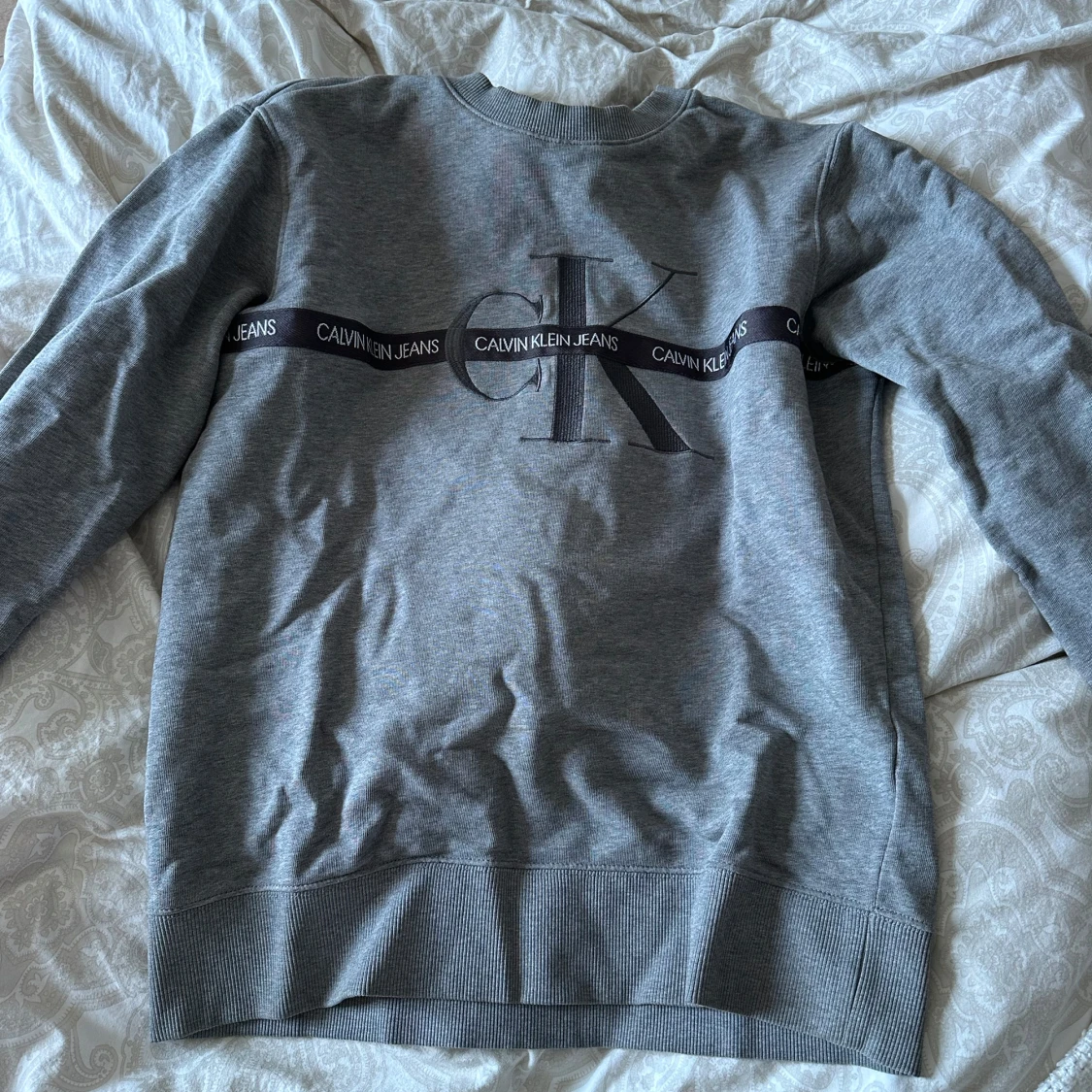 Calvin Klein tröja  - 1