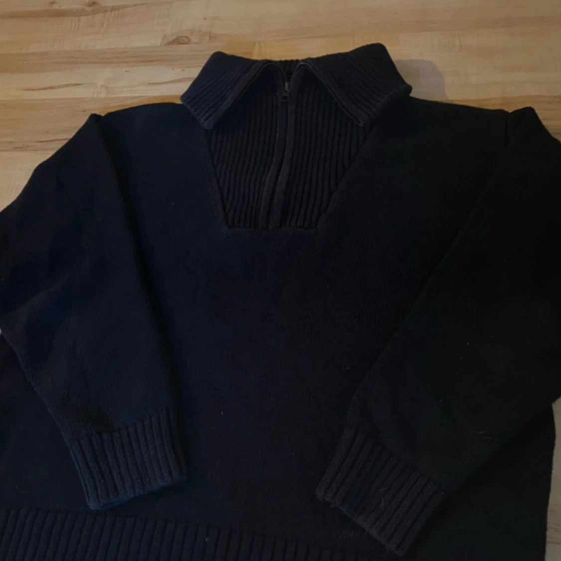 Marinblå  stickad tröja från Zara - 1