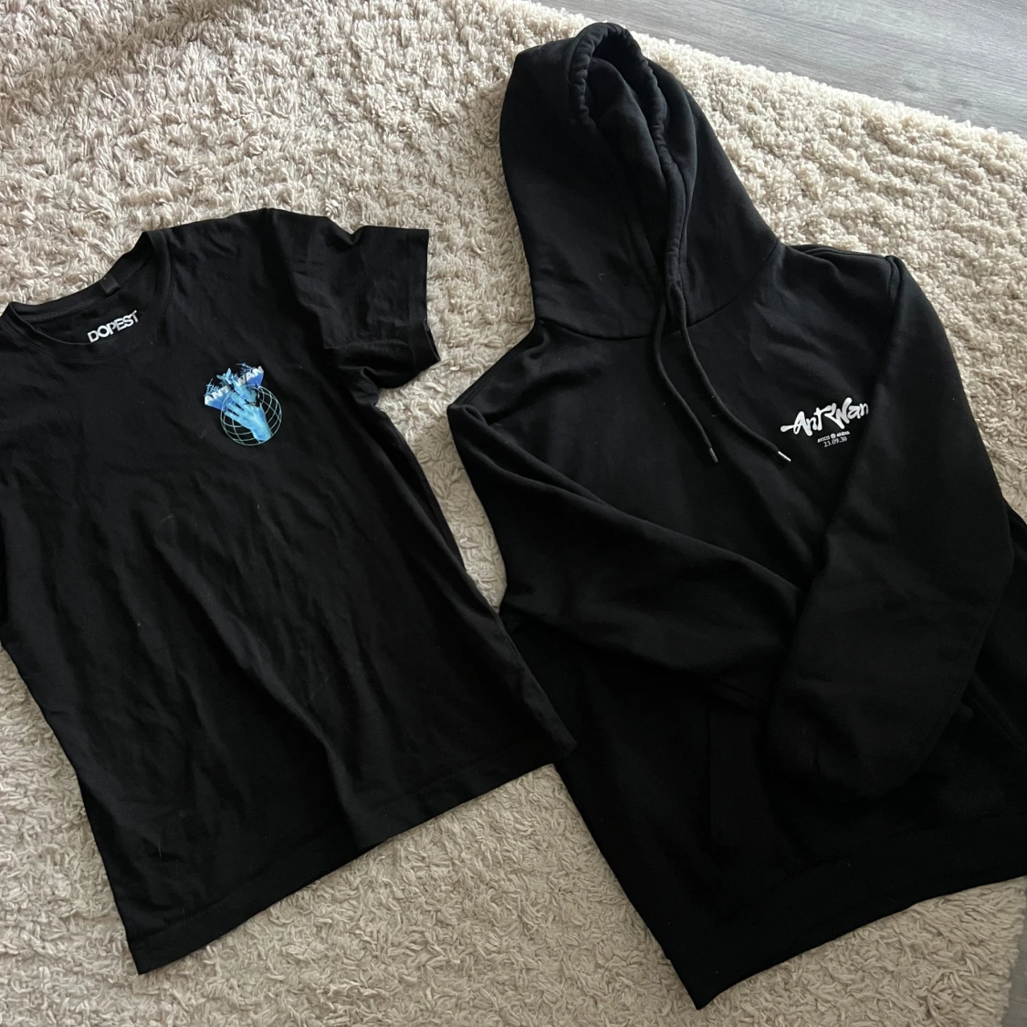 Ant Wan t-shirt och hoodie - 1