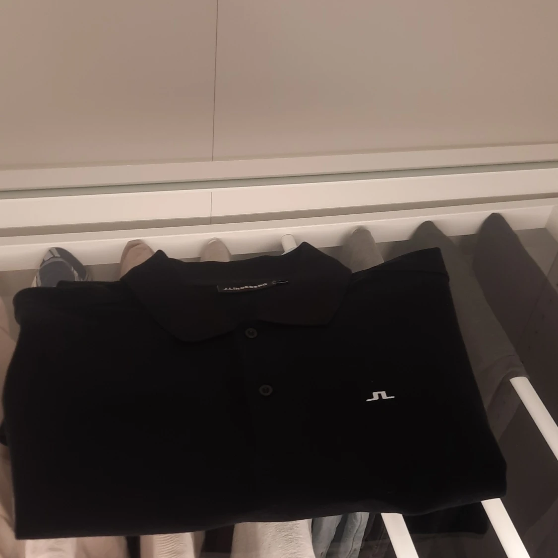 Svart pikétröja från J.Lindeberg - 4