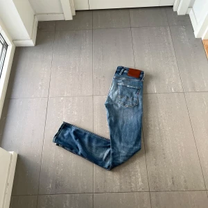 Replay Anbass Jeans  - Säljer nu dessa Replay Anbass jeans, skriv för fler bilder/frågor🙌🏼