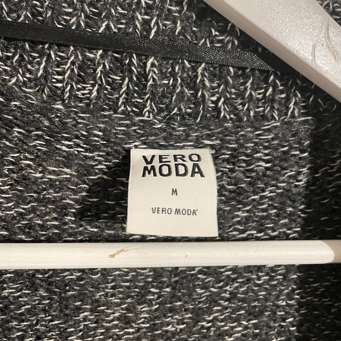 Grå kofta från Vero Moda - 90