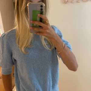 Stickad topp❤️ - Jätte bekväm stickad topp med puffiga ärmar❤️❤️