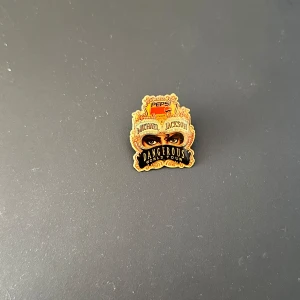 Michael Jackson pin - Michael Jackson pin från dangerous world tour 