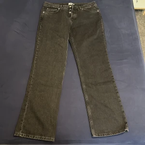 Icon Jeans  - Jättebra skick nästan aldrig använda 
