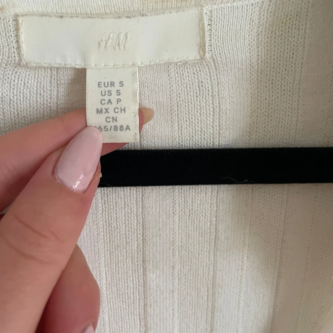 Vit ribbad tröja från H&M - 92