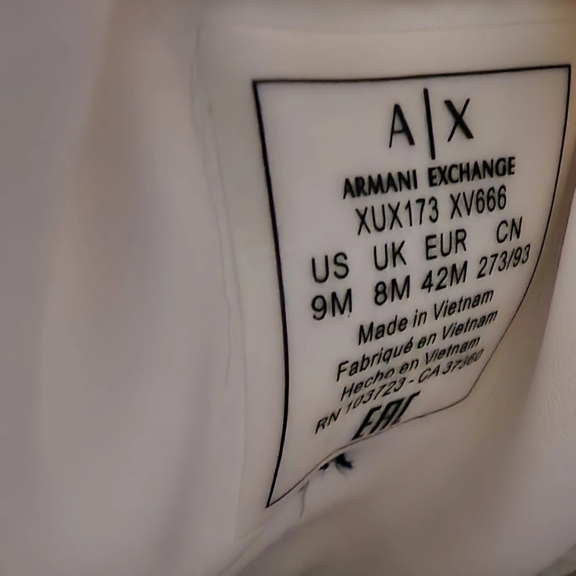 Svarta sneakers från Armani Exchange - 92