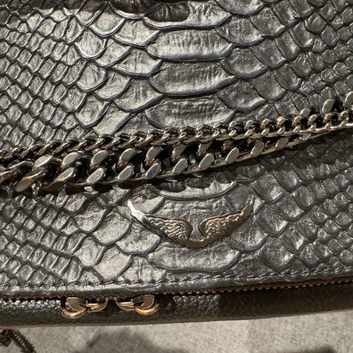 Svart zadig väska med alligator mönster  - 91